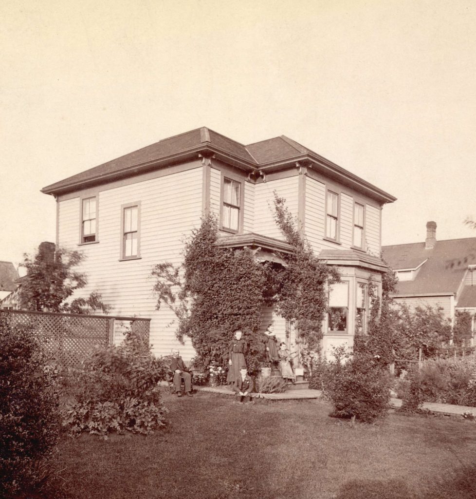 Henry Mole's residence at 1025 Comox Street in 1995